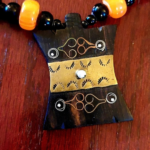 Ebony & brass amulet with glass bead necklace, origin Burkina Faso - Picture 2 of 5